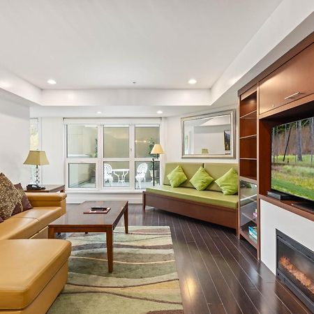 Le Chamois By Whistler Premier Apartment ภายนอก รูปภาพ