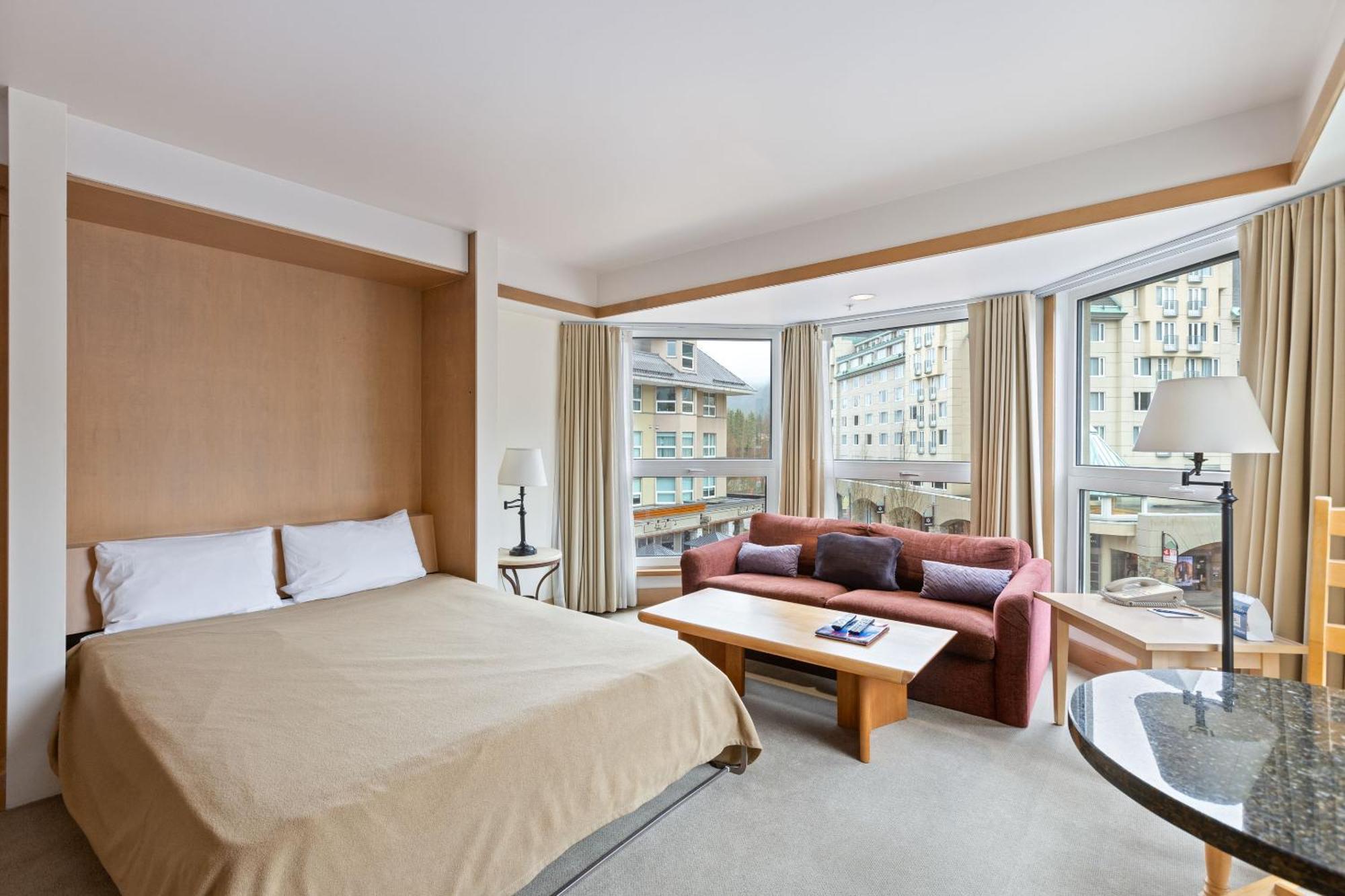 Le Chamois By Whistler Premier Apartment ภายนอก รูปภาพ