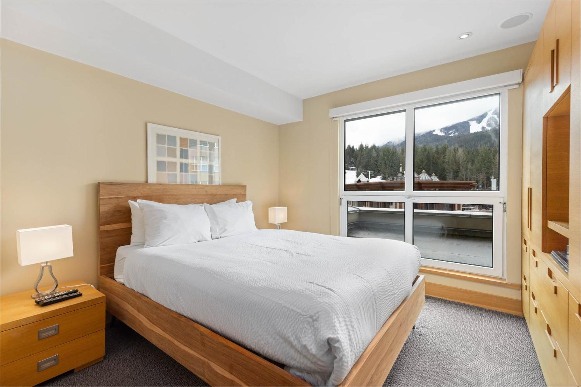Le Chamois By Whistler Premier Apartment ภายนอก รูปภาพ